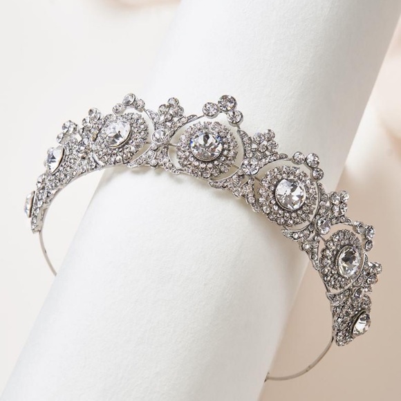 Stunning Greek Goddess Crystal Bridal Tiara Crown - Picture 8 of 16